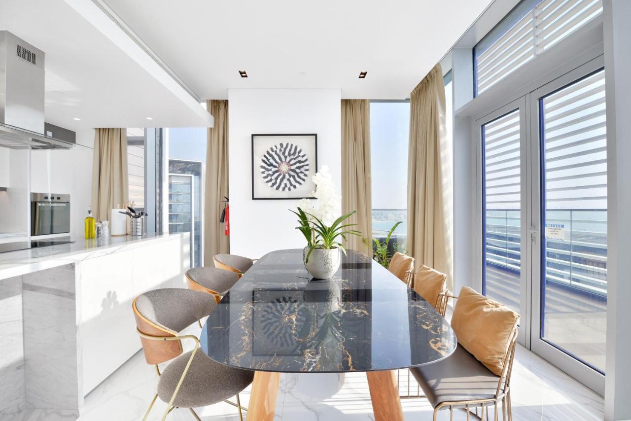 דובאי Luxe 3 Bedroom Oceanfront Apartment In The Heart Of Bluewaters Island מראה חיצוני תמונה