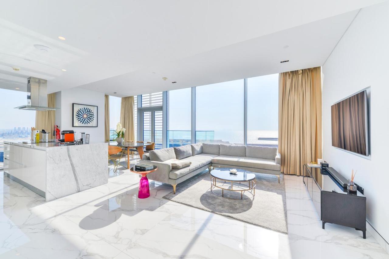 דובאי Luxe 3 Bedroom Oceanfront Apartment In The Heart Of Bluewaters Island מראה חיצוני תמונה